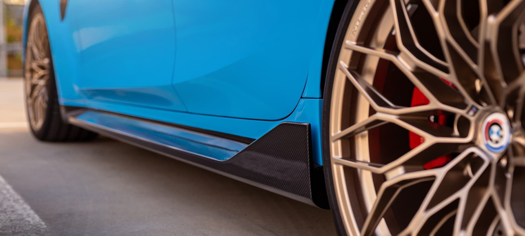 ب ام و M3 تورینگ با قطعات M Performancee