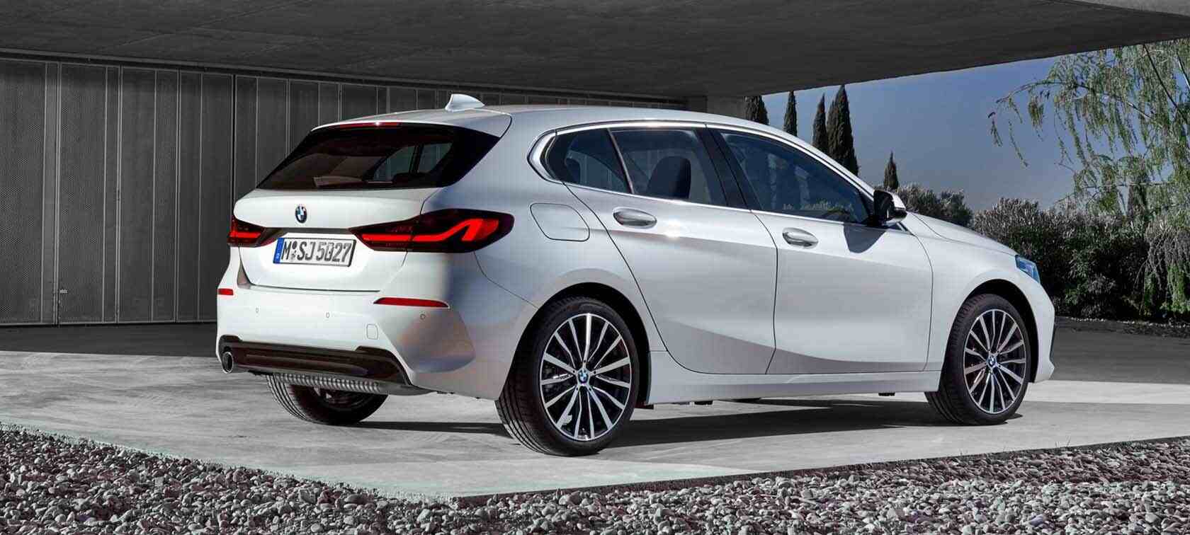 معرفی ویژگی‌ها و قابلیت‌های ب ام و 116i مدل 2024
